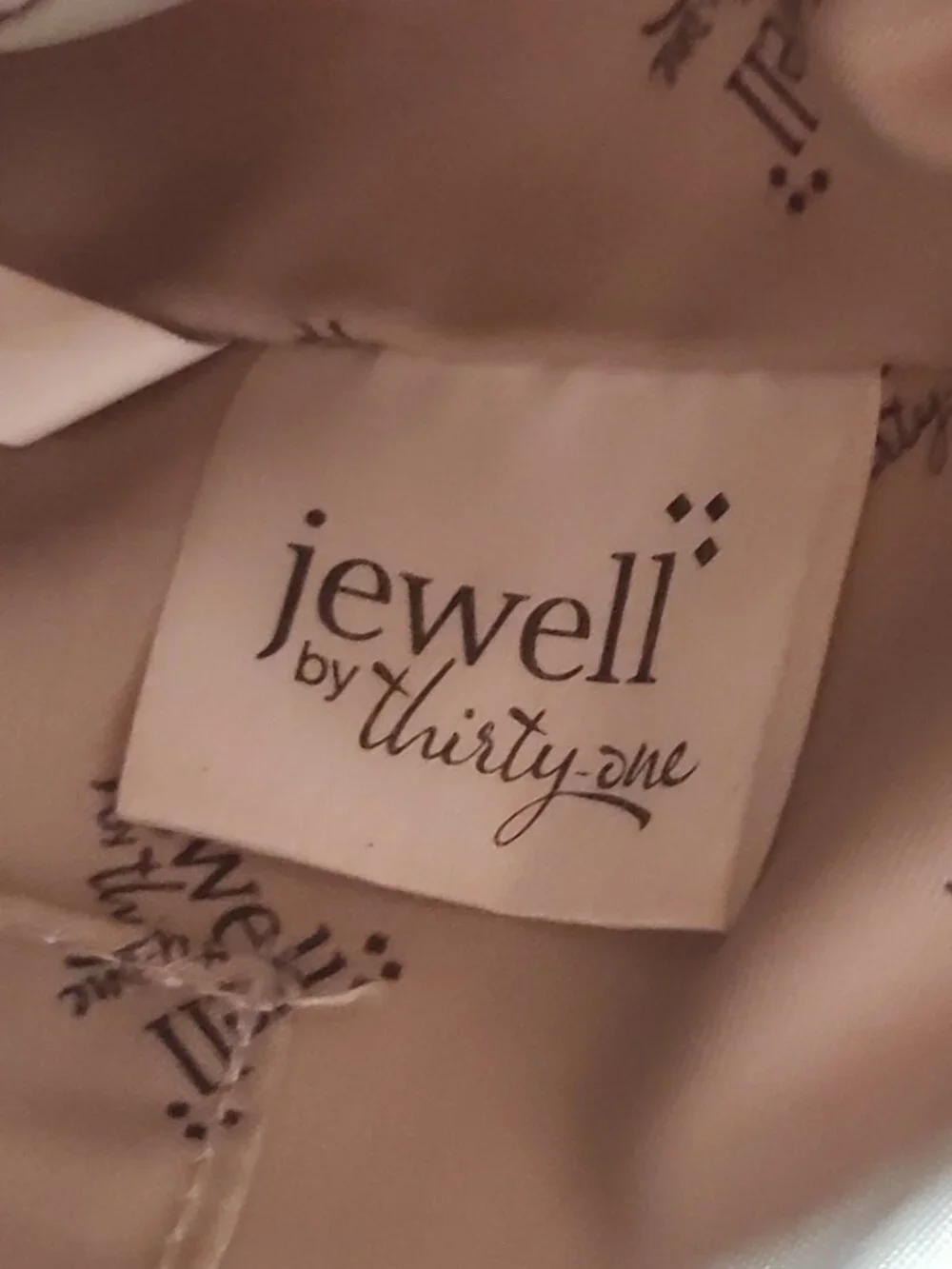 Jewell coral polyurethane